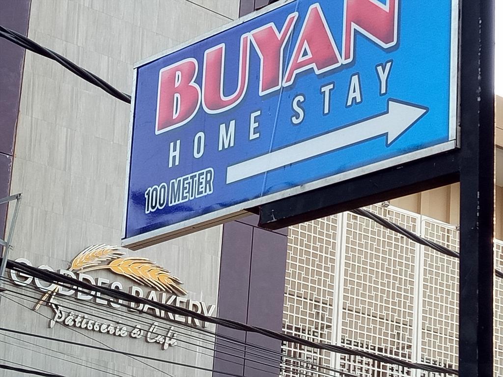 Buyan Homestay Sanur Esterno foto